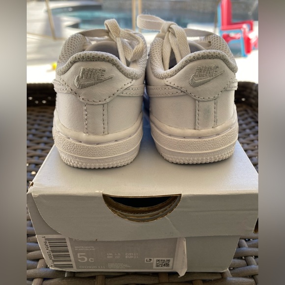 Nike Force 1. 5c - Picture 2 of 4